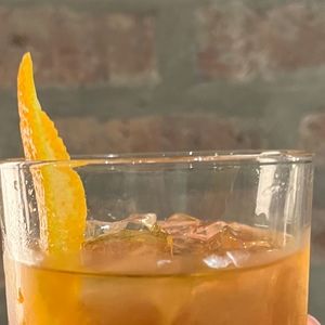 Meet your Posher, Shelly